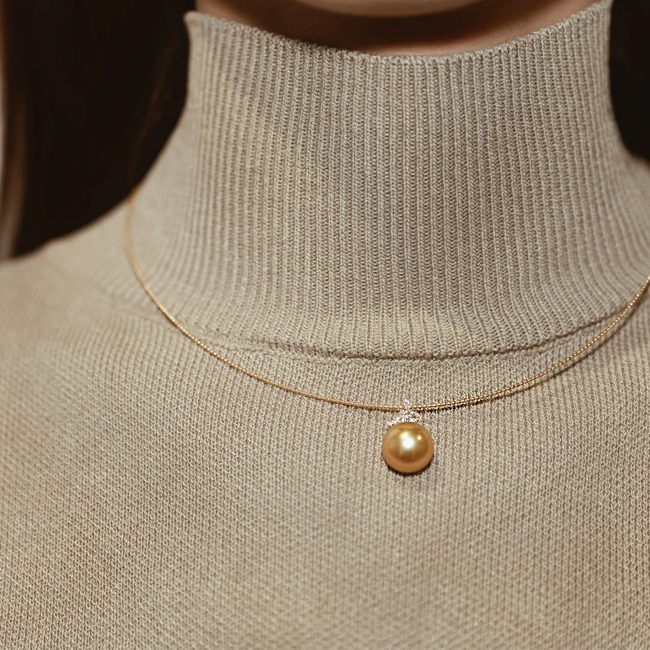 18K Solid Gold Pearl Necklace KN00005