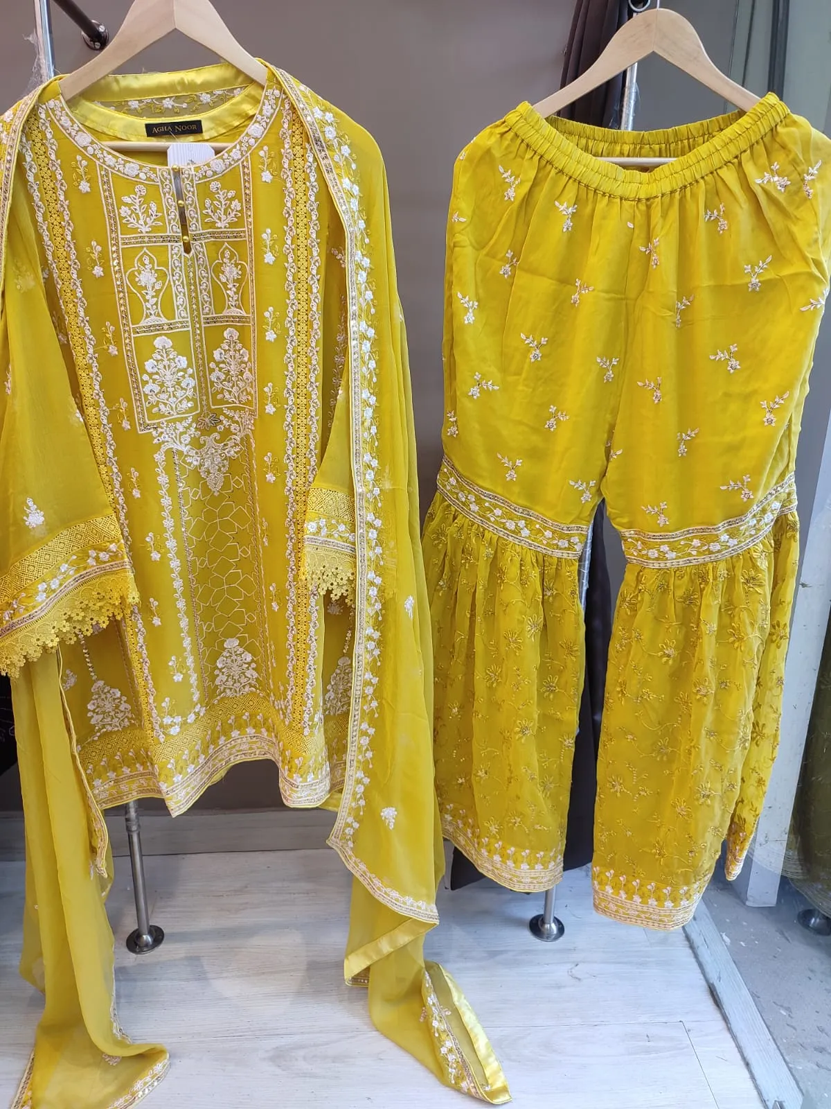 Agha Noor Chiffon