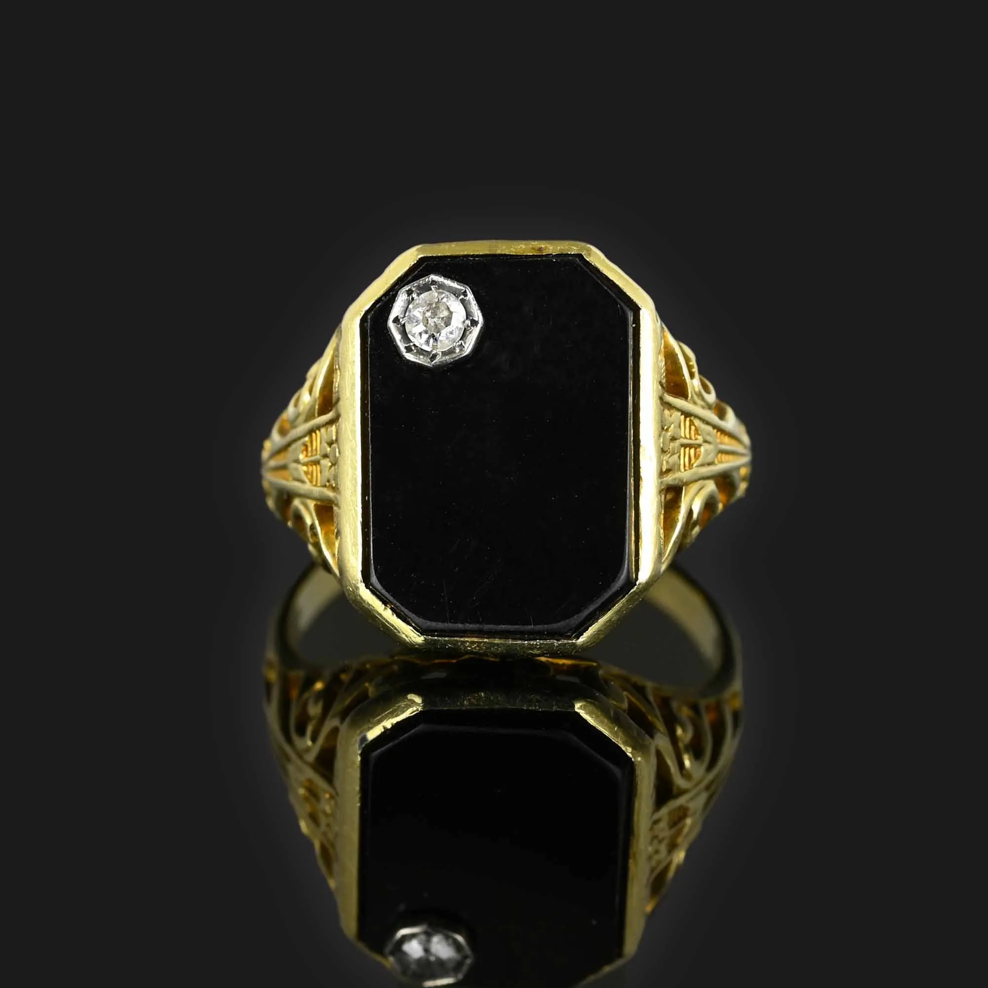 Art Deco 14K Gold Filigree Onyx Diamond Ring