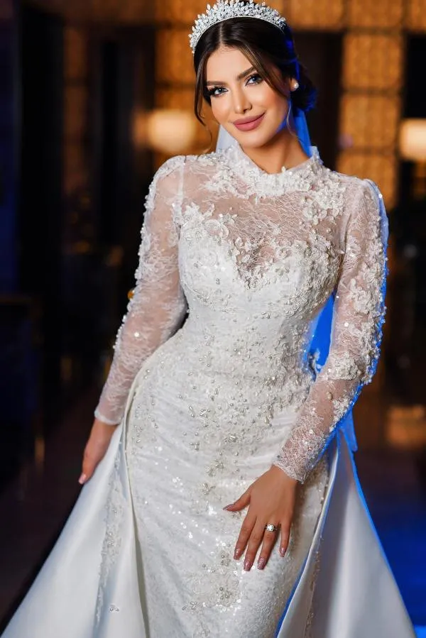 Charming Long Sleeves Mermaid High Neck Satin Lace Wedding Dress with Chapel Train