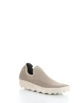 CLIP226ASP 002 TAUPE Slip-on Shoes