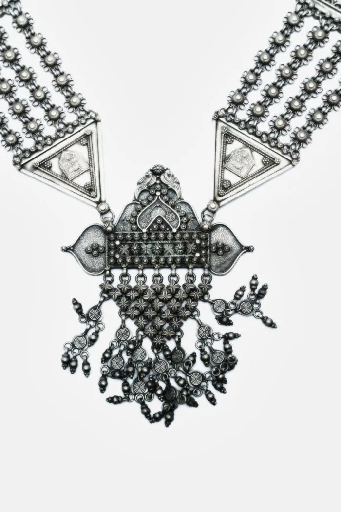 Cutting Edge Geometrical Shape Necklace