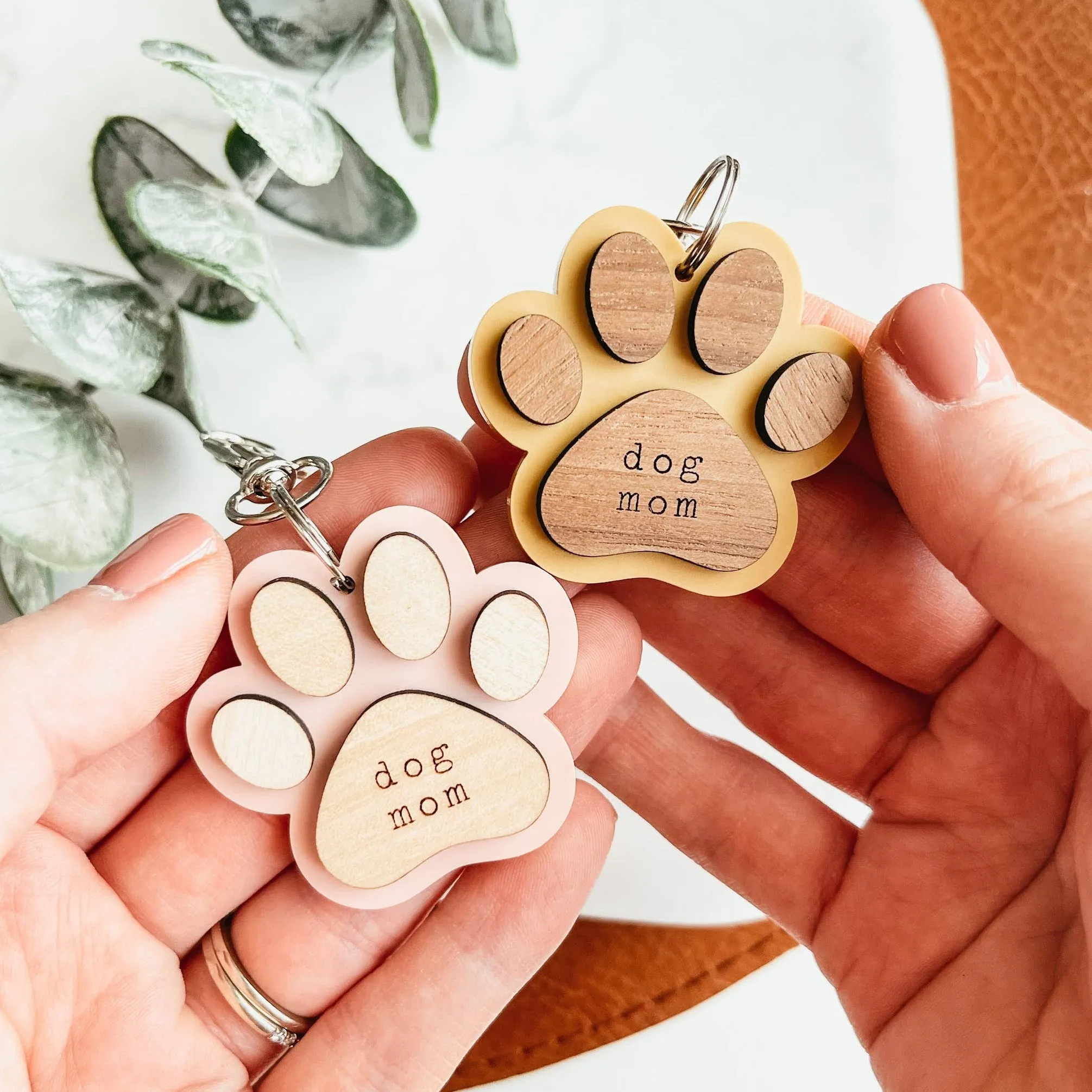 Dog Mom Wood And Acrylic Keychain