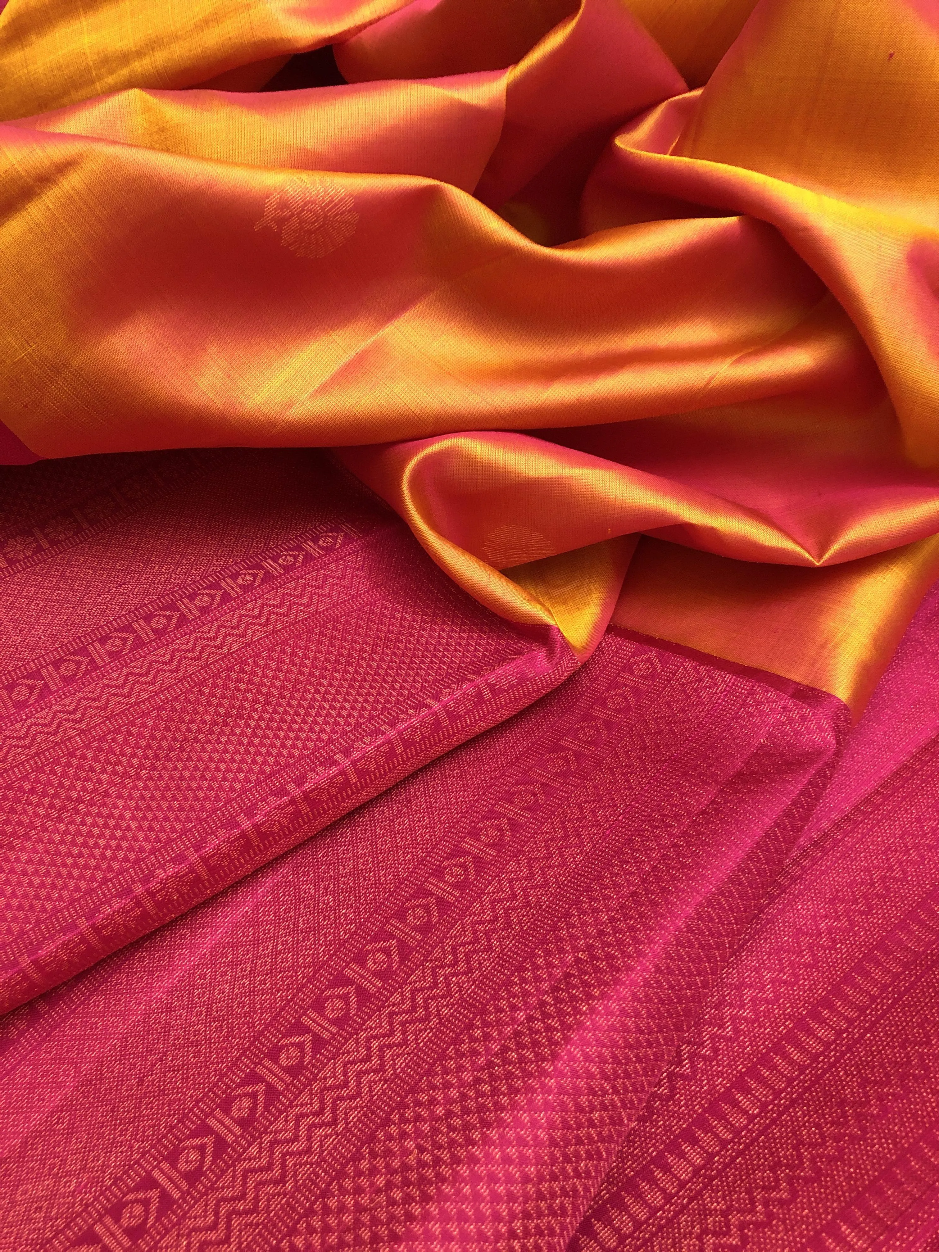 Dual Tone Golden orange Color Pure Kanchipuram Soft Silk Saree