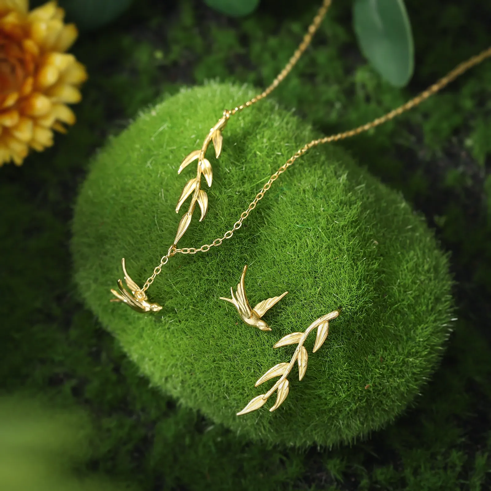 Gold Swallow & Willow Necklace