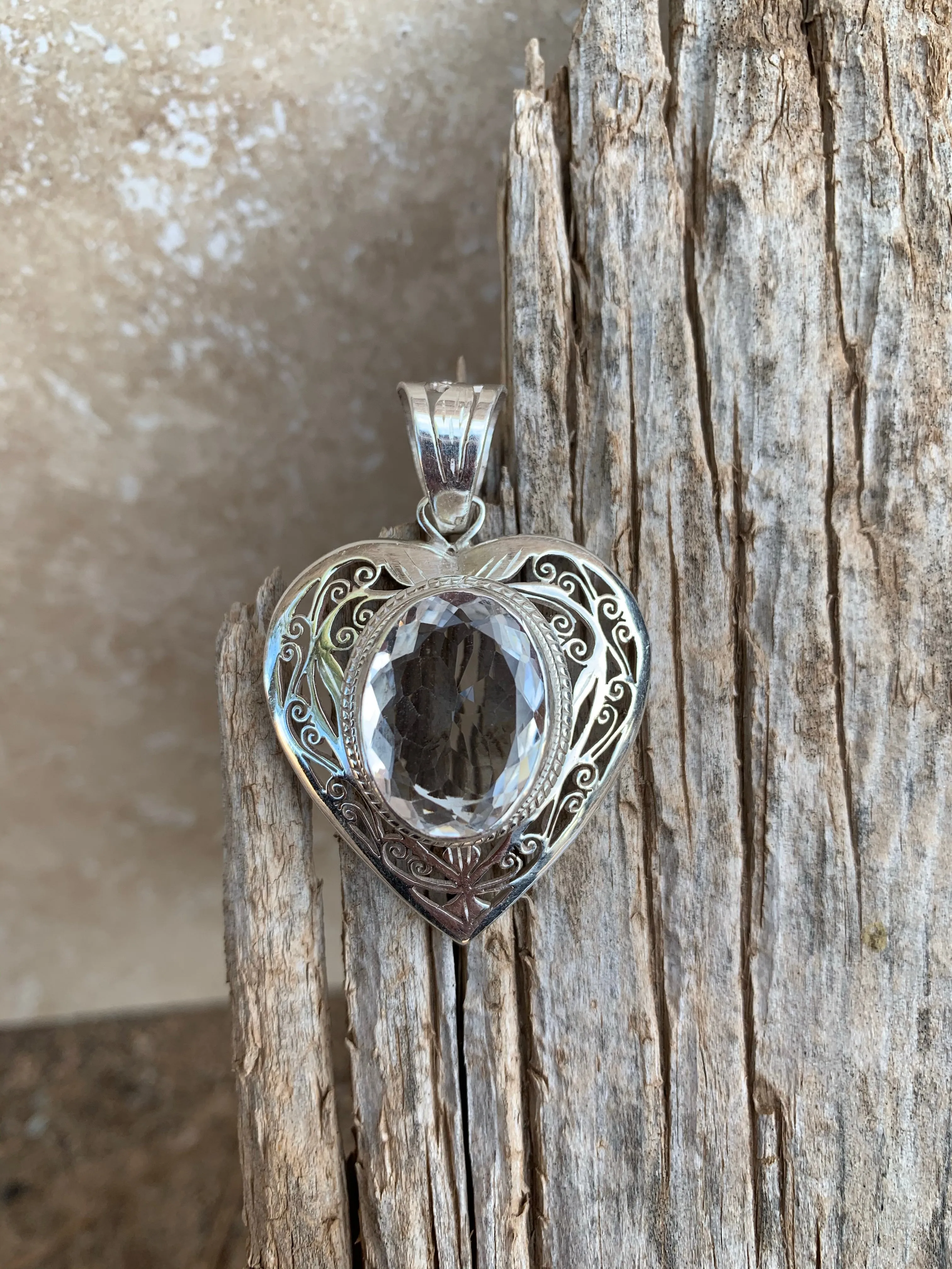 Heart of Quartz pendant