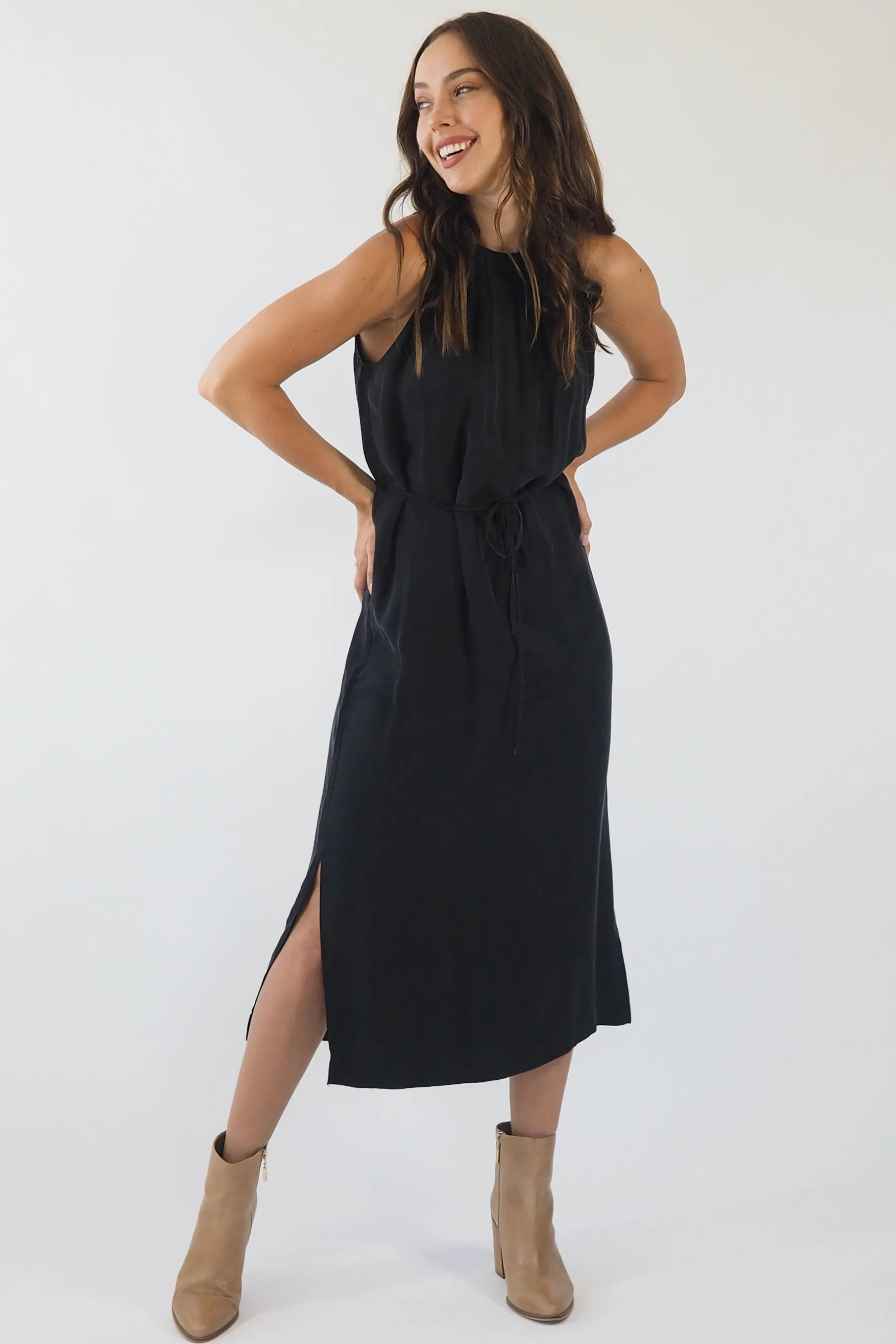 Isla Dress- Black