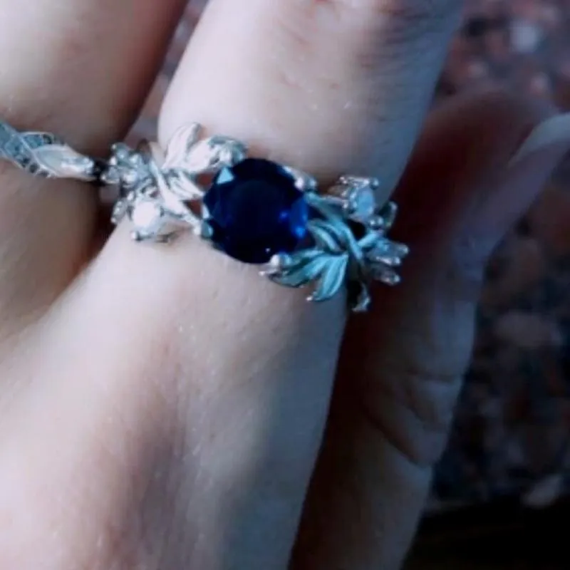 Lucky Vine Blue Gem Ring