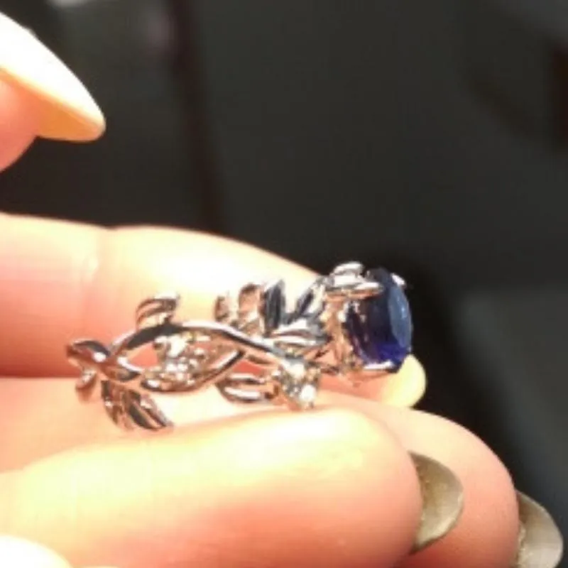 Lucky Vine Blue Gem Ring