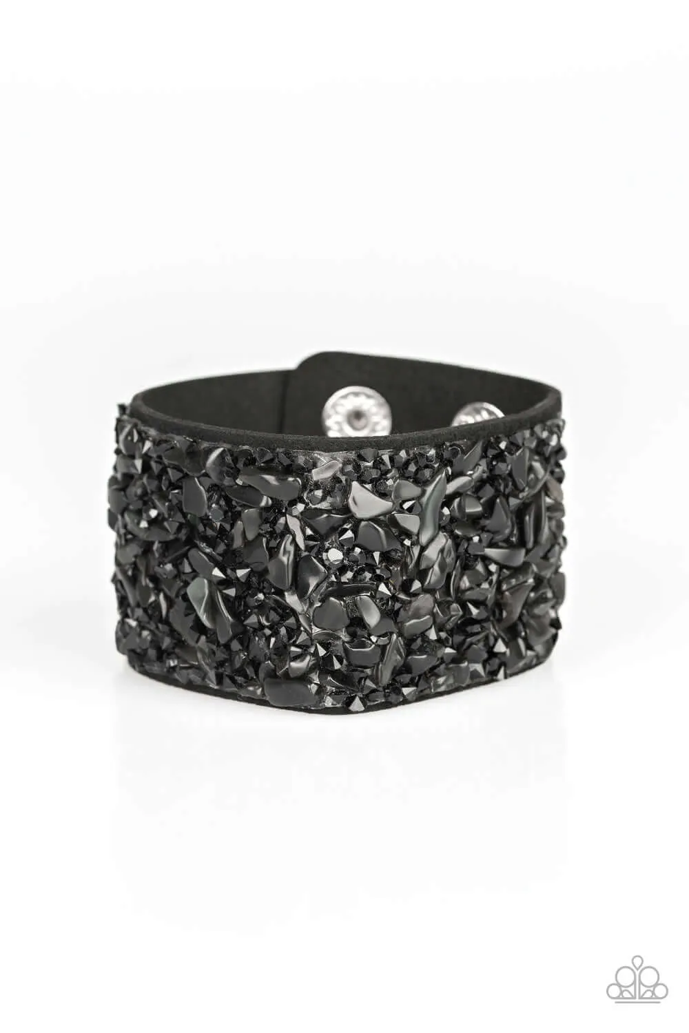 Paparazzi Accessories  - Crush Rush #B101 Display - Black Bracelet