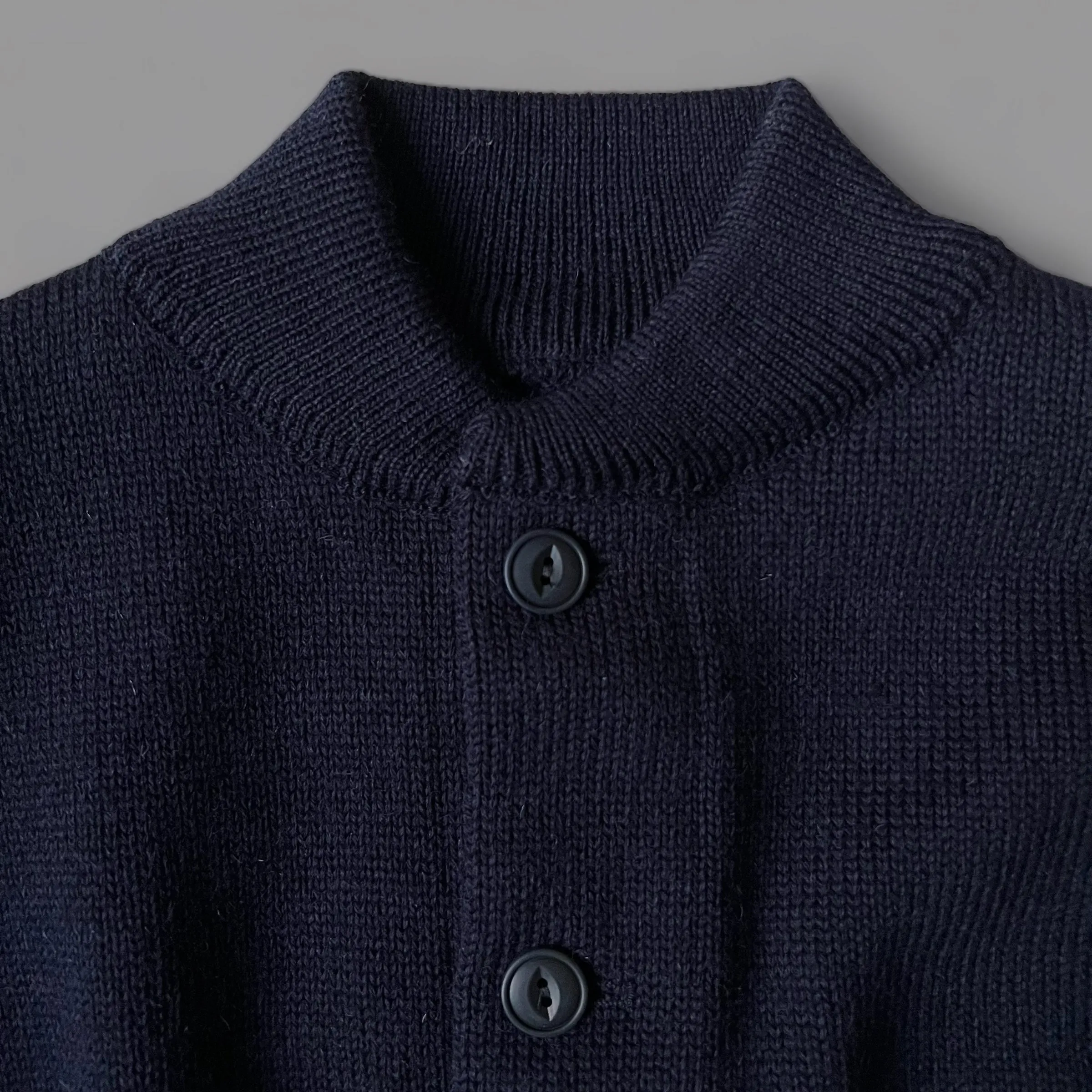 THE BRIG 2 CARDIGAN - NAVY