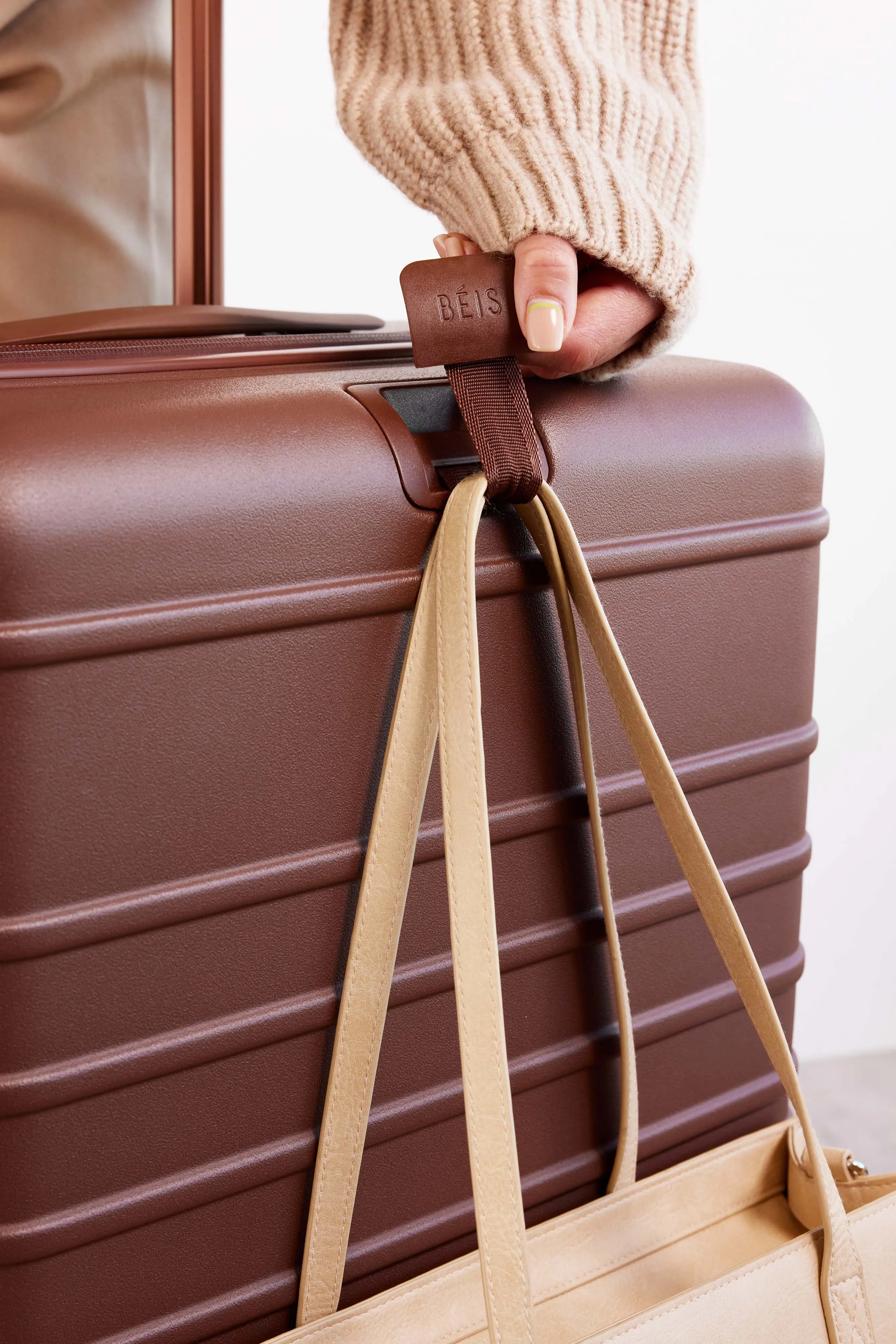 The Large Check-In Roller in Maple