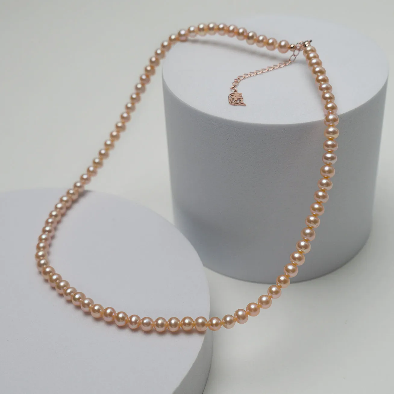 Top Grade Pink Freshwater Pearl Necklace WN00337